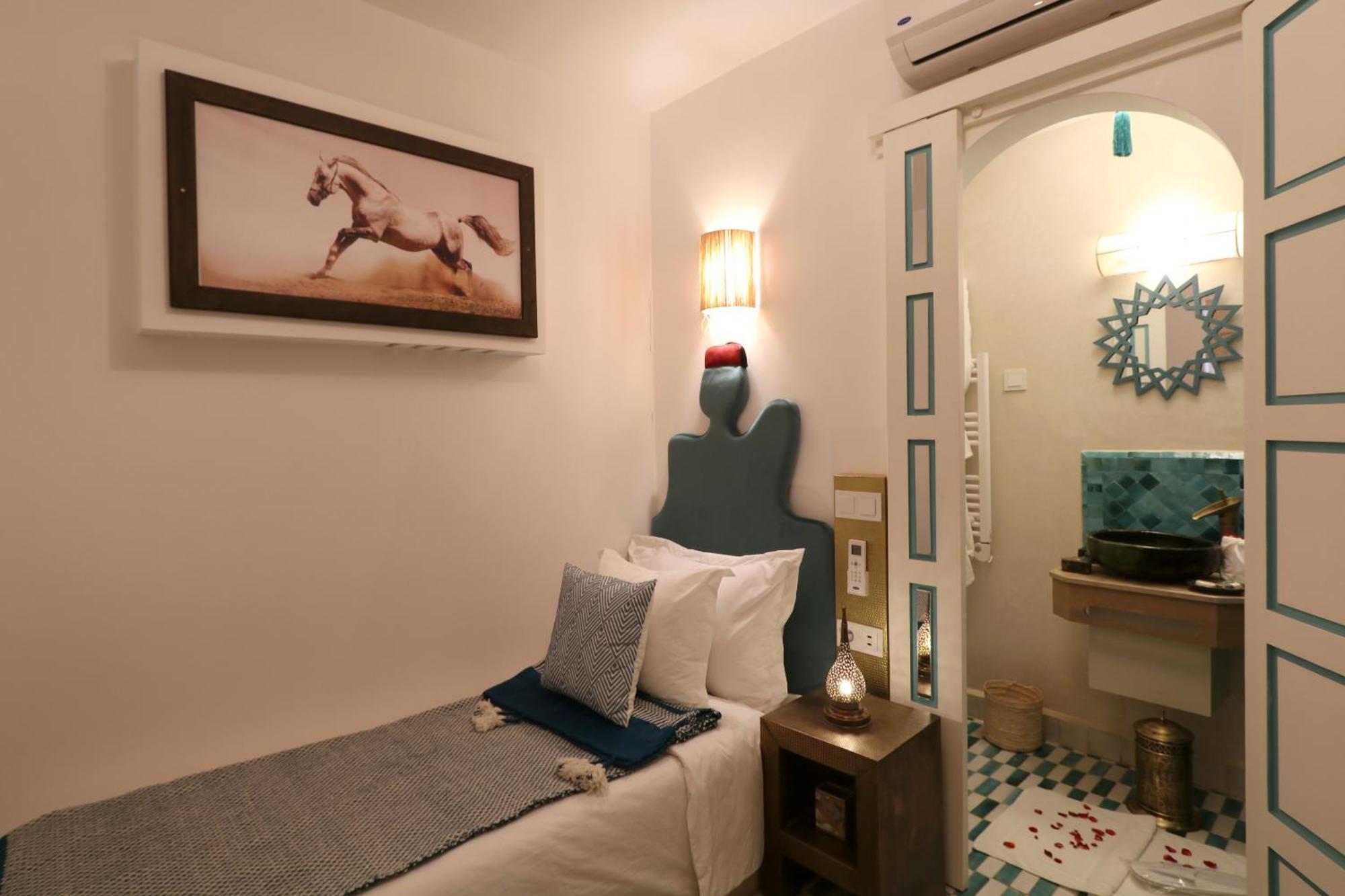 Riad Wazani Square & Spa Μαρακές Δωμάτιο φωτογραφία