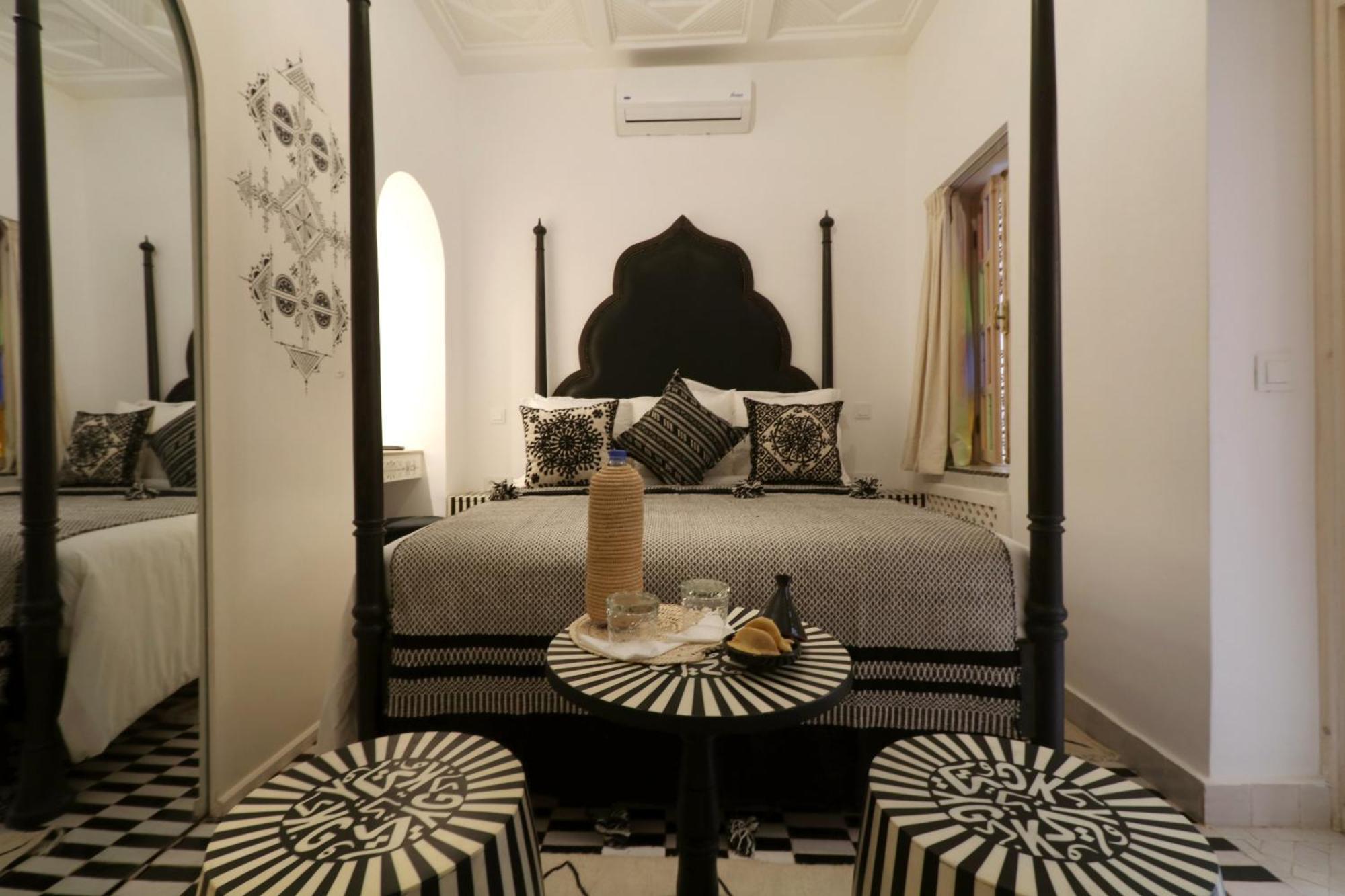 Riad Wazani Square & Spa Μαρακές Δωμάτιο φωτογραφία